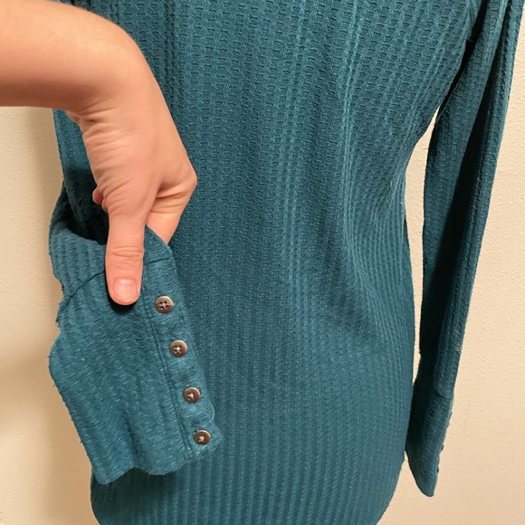 Chaser Teal Long Sleeve Knit Sweater Shirt With Buttons Size Medium Womens - Picture 5 of 7
